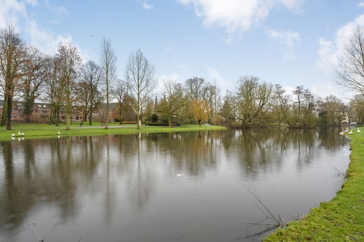 Foto 19 van Meeuwenweg 1-10