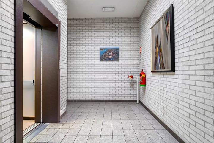 Foto 23 van Meeuwenweg 1-10