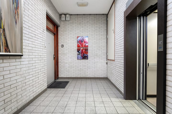 Foto 24 van Meeuwenweg 1-10