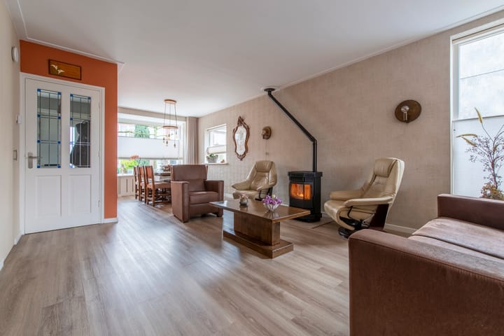 Foto 2 van Emmalaan 15