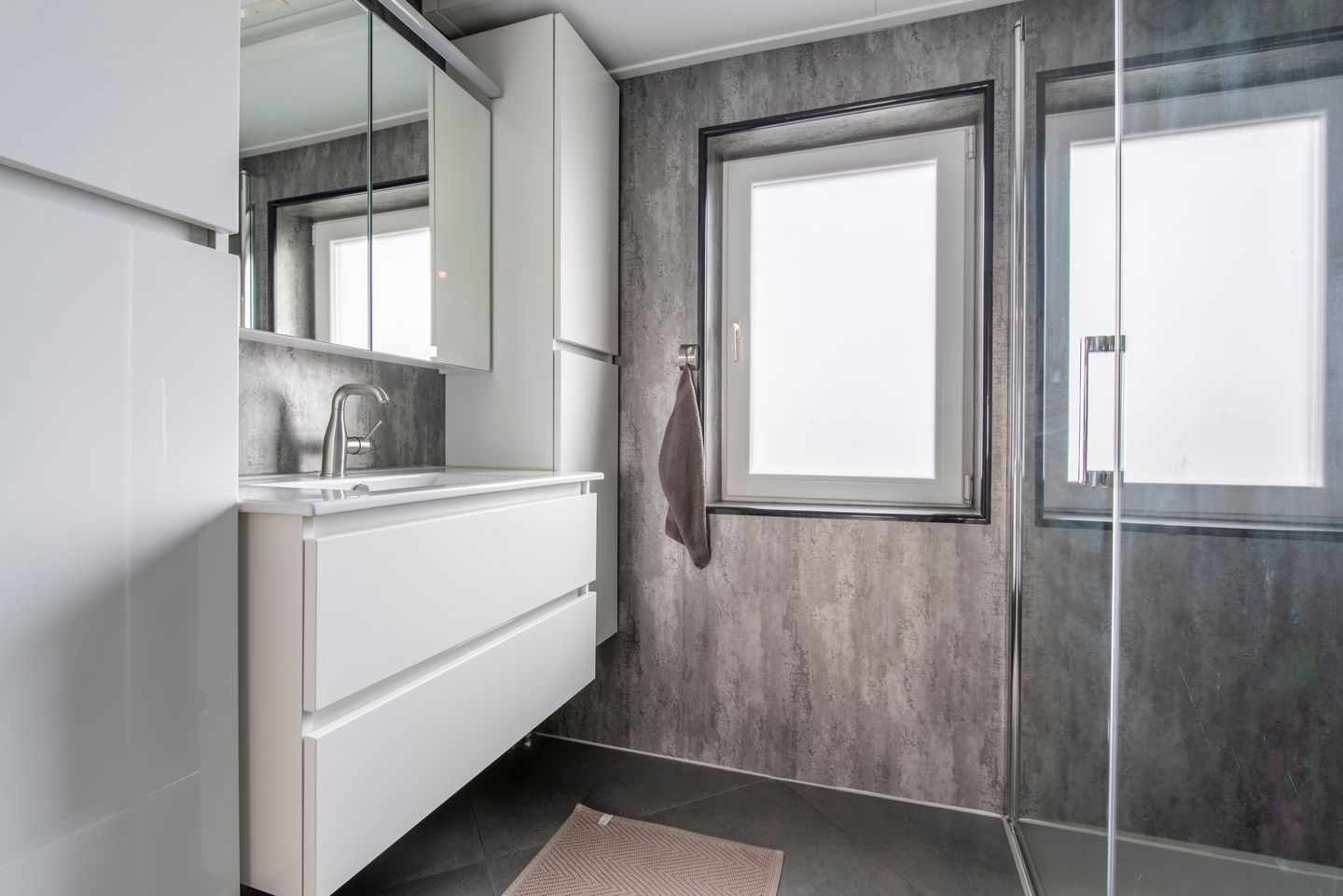 Foto 20 van Emmalaan 15