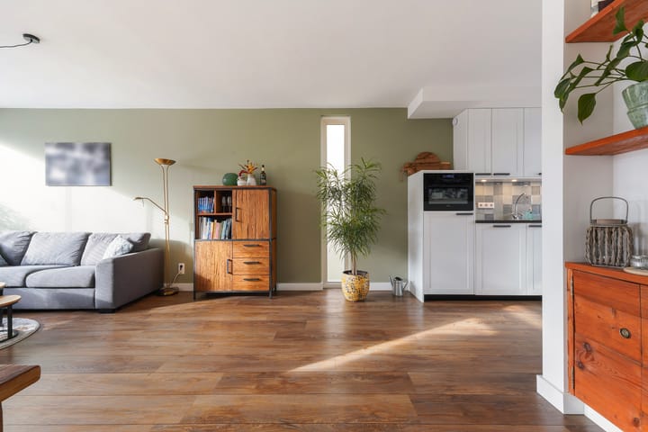 Foto 12 van van Overbeekstraat 36