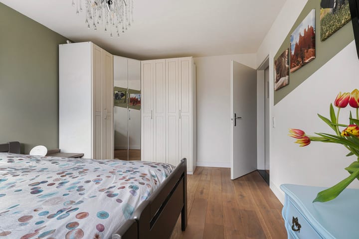 Foto 20 van van Overbeekstraat 36