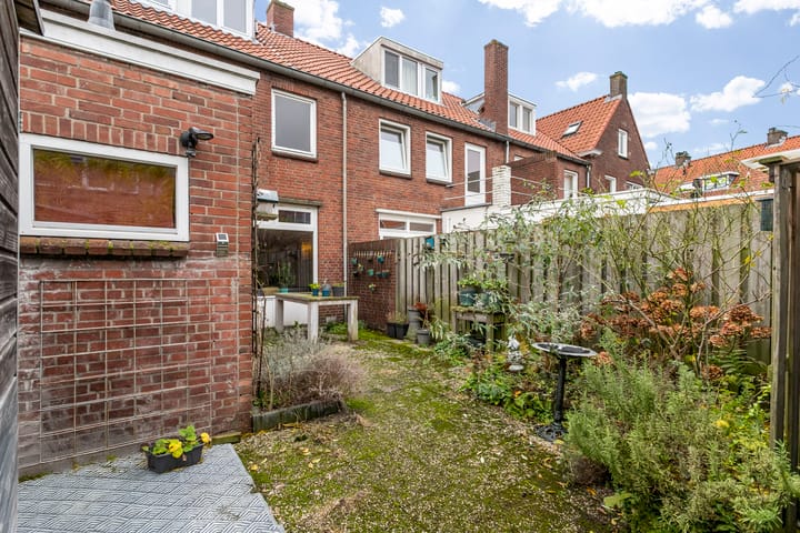 Foto 13 van Baden Powellstraat 8