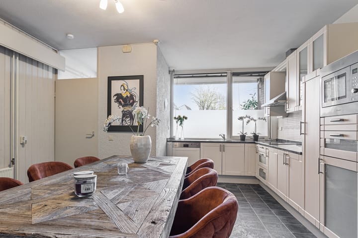 Photo 6 of Ter Hofstadlaan 34