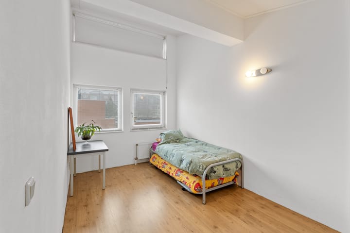 Foto 21 van Gerard Walschaplaan 43