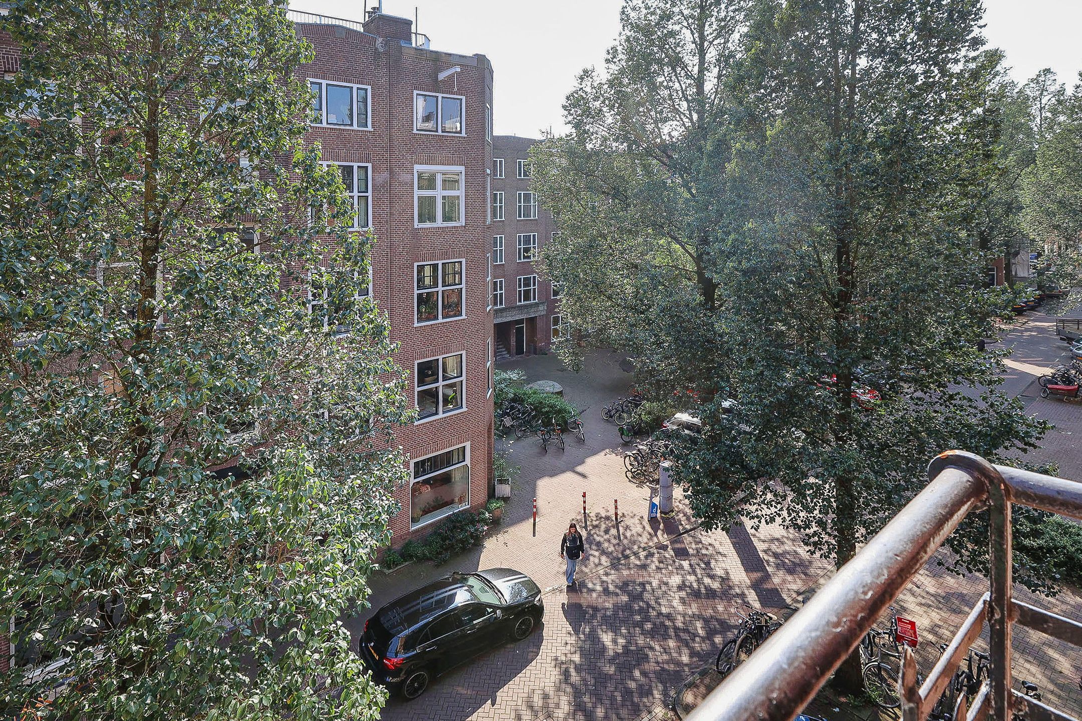 Foto 6 van Zocherstraat 20-3