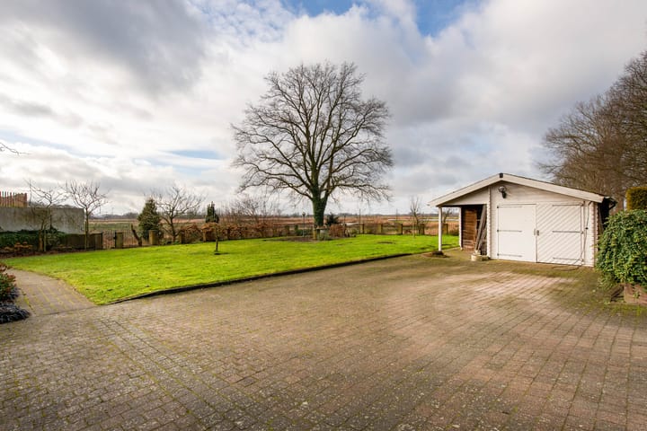 Foto 35 van Calfvenseweg 1