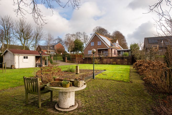 Foto 36 van Calfvenseweg 1