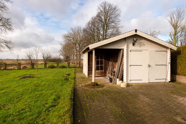 Foto 43 van Calfvenseweg 1