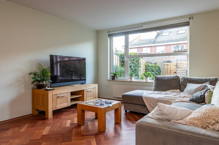 Foto 16 van Rodelindalaan 6