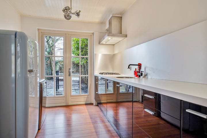 Photo 11 of Arendplein 36