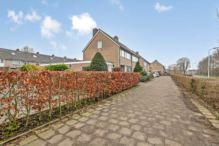 Foto 8 van Verdeniusstraat 13