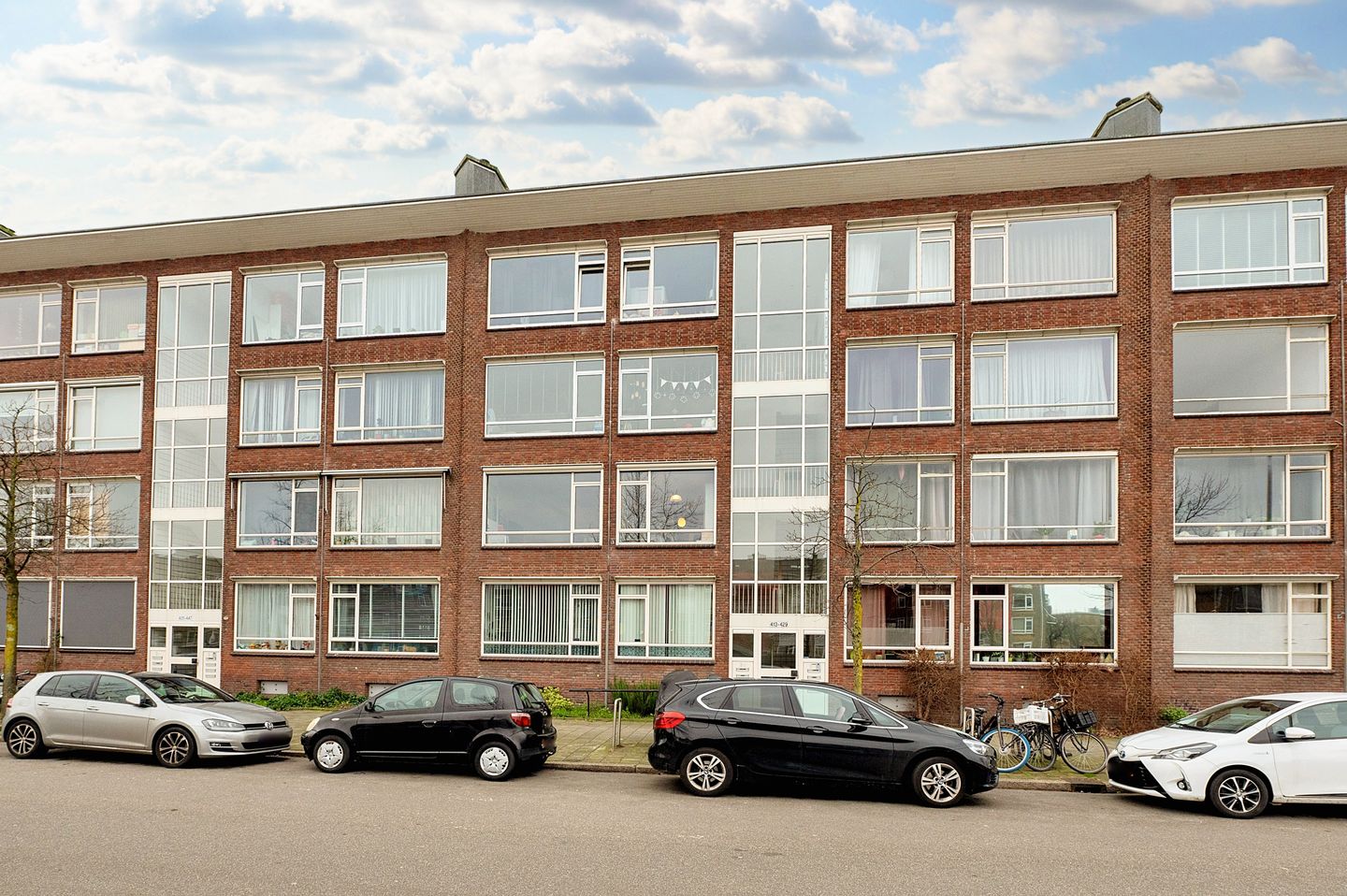 Photo 1 of Veenendaalkade 425