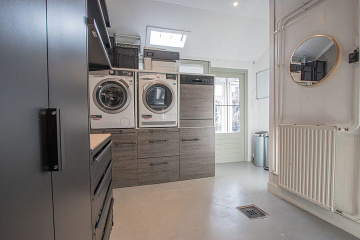 Photo 10 of Esdoornlaan 5