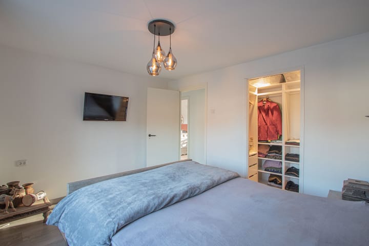 Photo 16 of Esdoornlaan 5