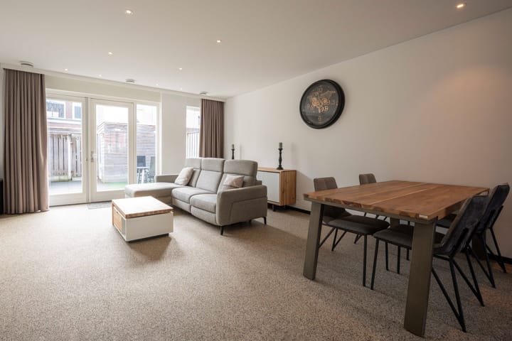 Foto 8 van Steenarend 24