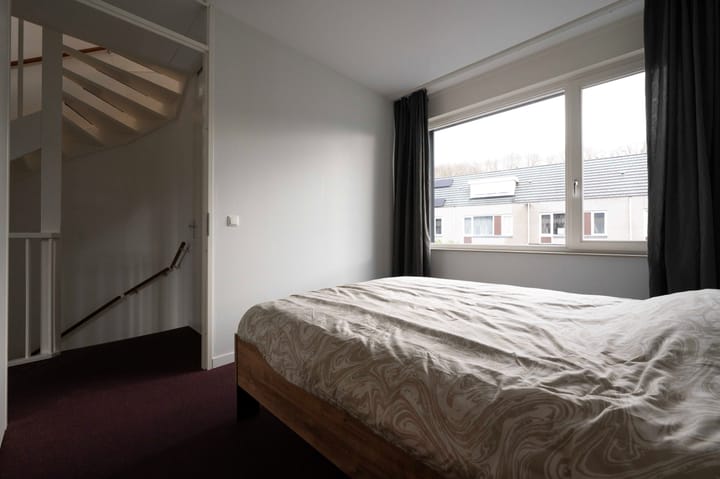 Foto 23 van Steenarend 24