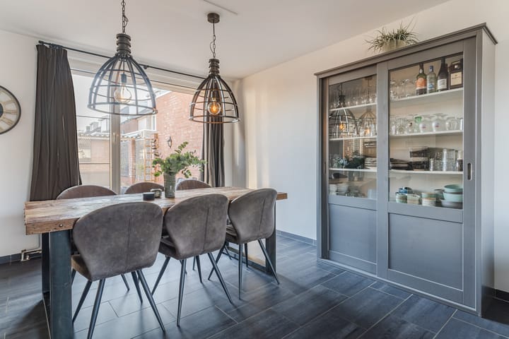 Foto 9 van Dokter A.Hoynck van Papendrechtstraat 73