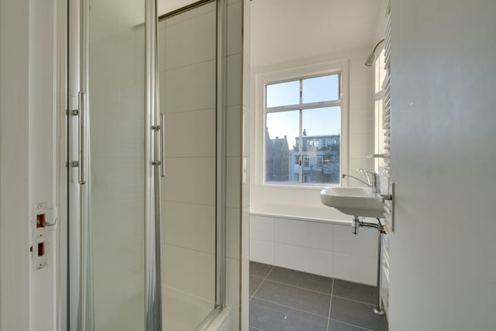 Foto 18 van Tasmanstraat 9-3