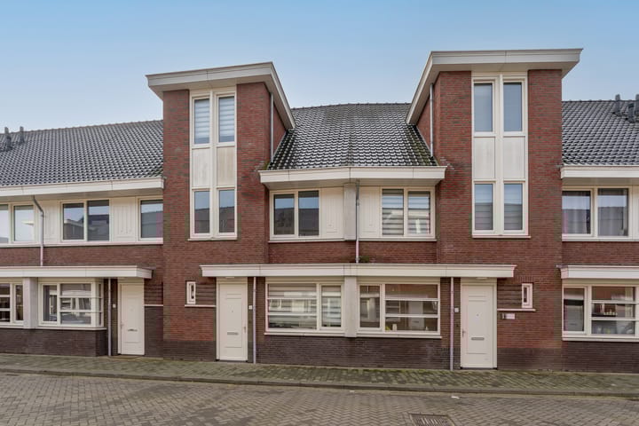 Foto 42 van Beverstraat 9