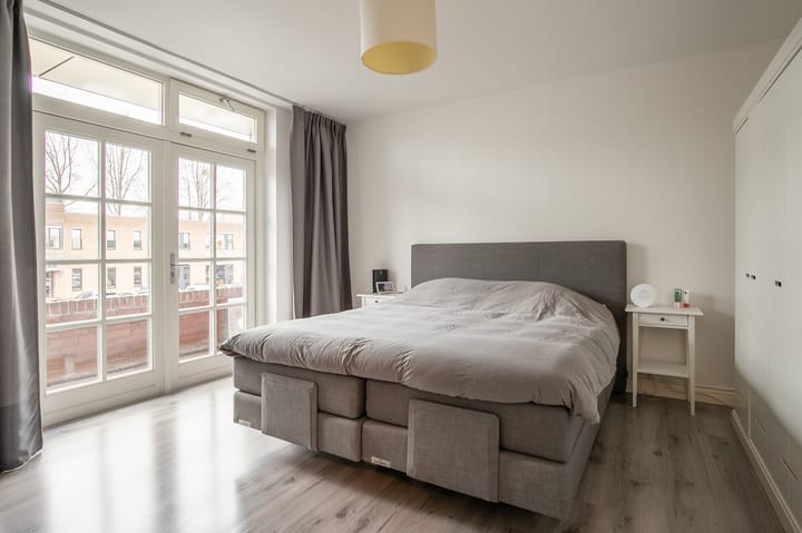 Foto 13 van Ruys de Beerenbroucklaan 21