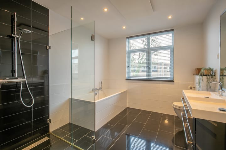 Foto 18 van Ruys de Beerenbroucklaan 21