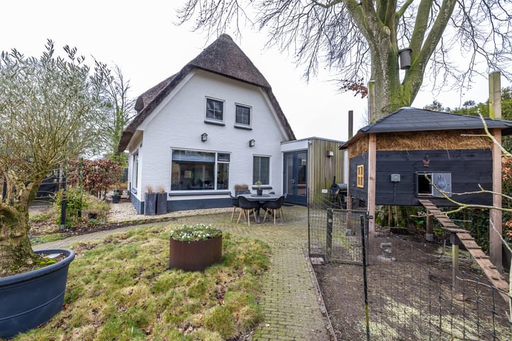 Foto 28 van Lieverseweg 2