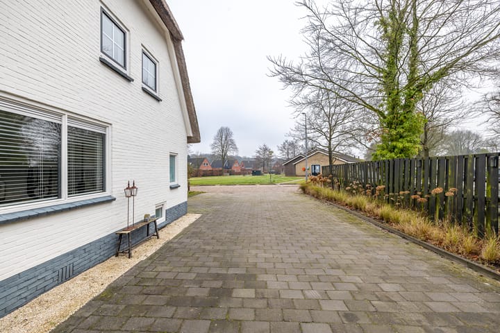 Foto 32 van Lieverseweg 2