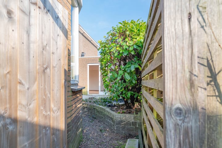 Photo 28 of Frans Baljonpad 12