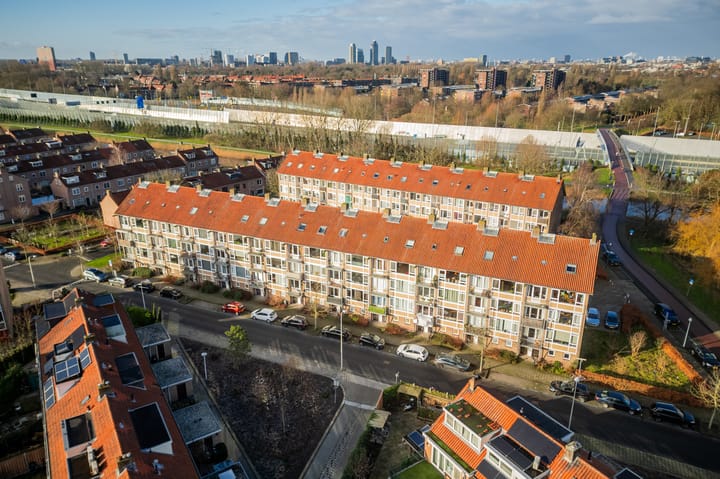 Photo 36 of Arent Krijtsstraat 79