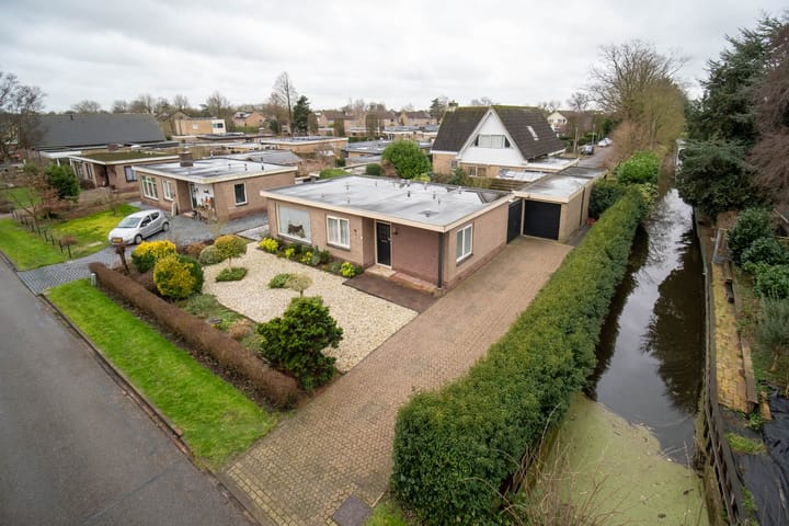 Foto 1 van Radboudstraat 2