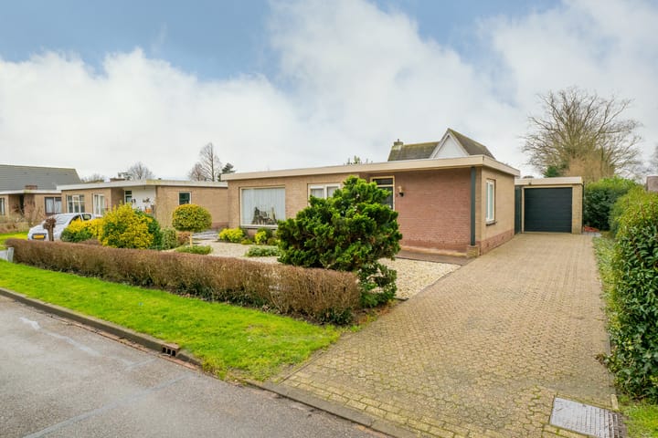 Foto 41 van Radboudstraat 2