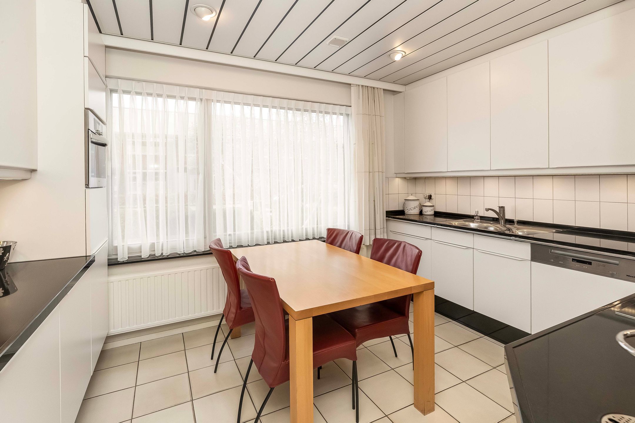 Photo 12 of Town-Major Drakestraat 20