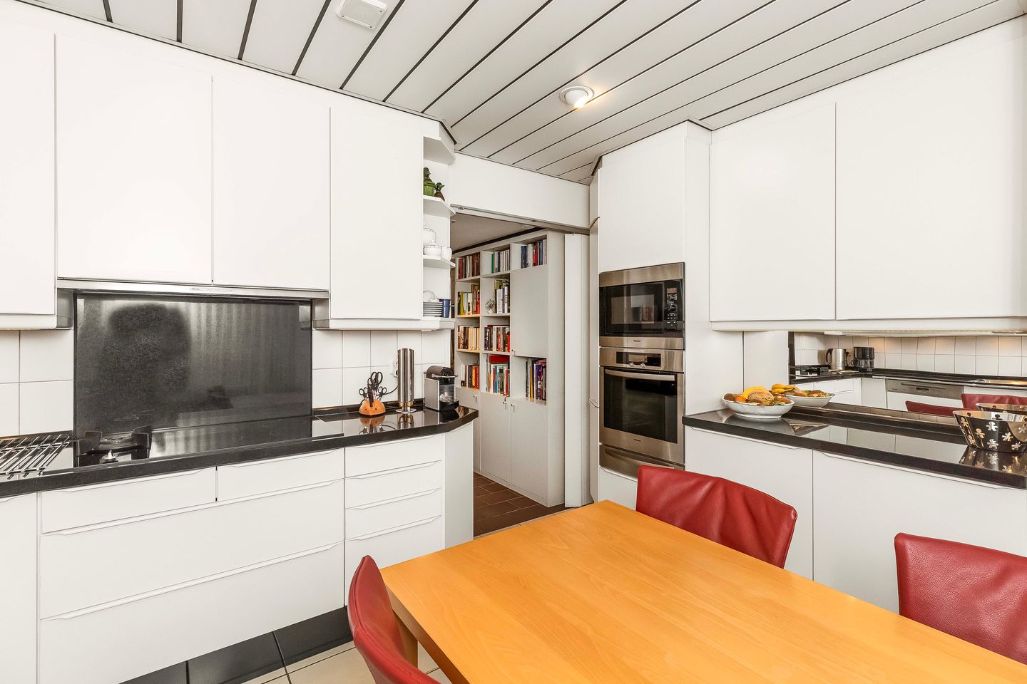 Photo 14 of Town-Major Drakestraat 20