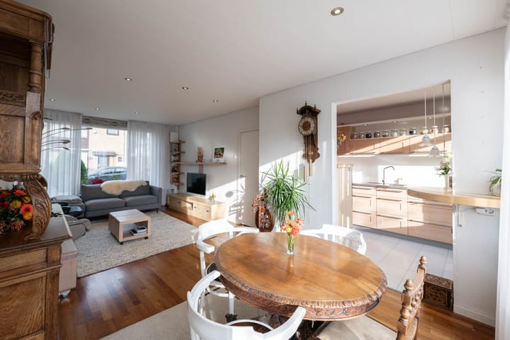 Foto 8 van Margrietstraat 16