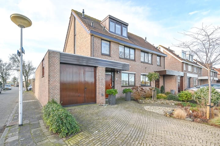 Foto 41 van Grote Buitendijk 94