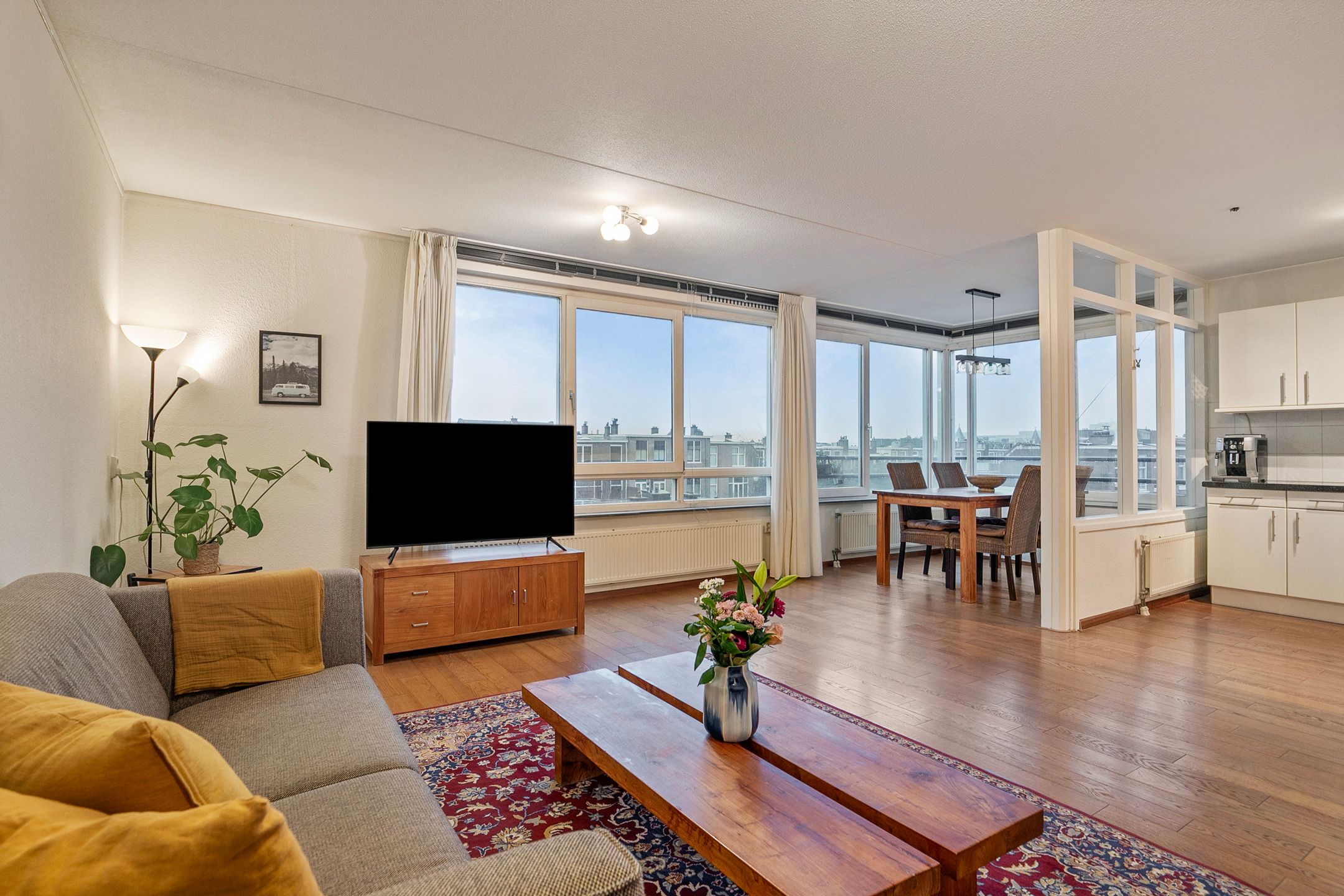 Photo 12 of Abraham Patrasstraat 28