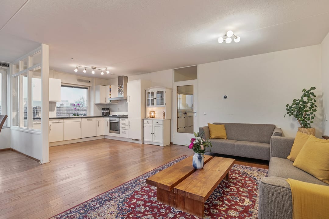 Photo 13 of Abraham Patrasstraat 28