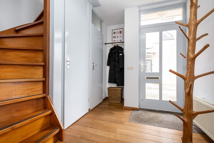 Foto 3 van Koninginnelaan 61