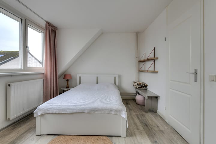 Foto 18 van Waterlooplein 2