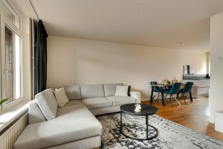 Foto 3 van Waterlooplein 2