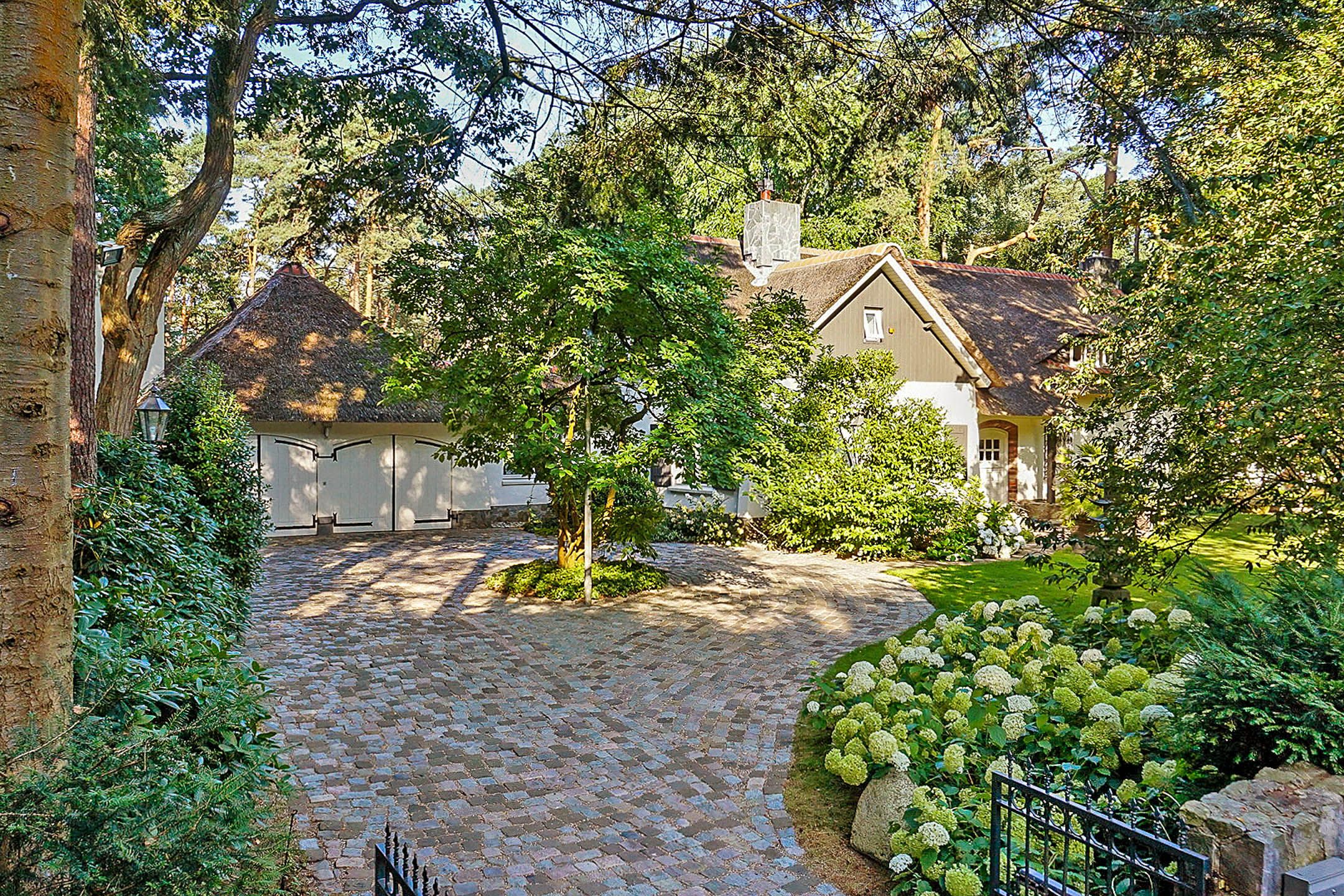 Photo 3 of Dolderseweg 57-B