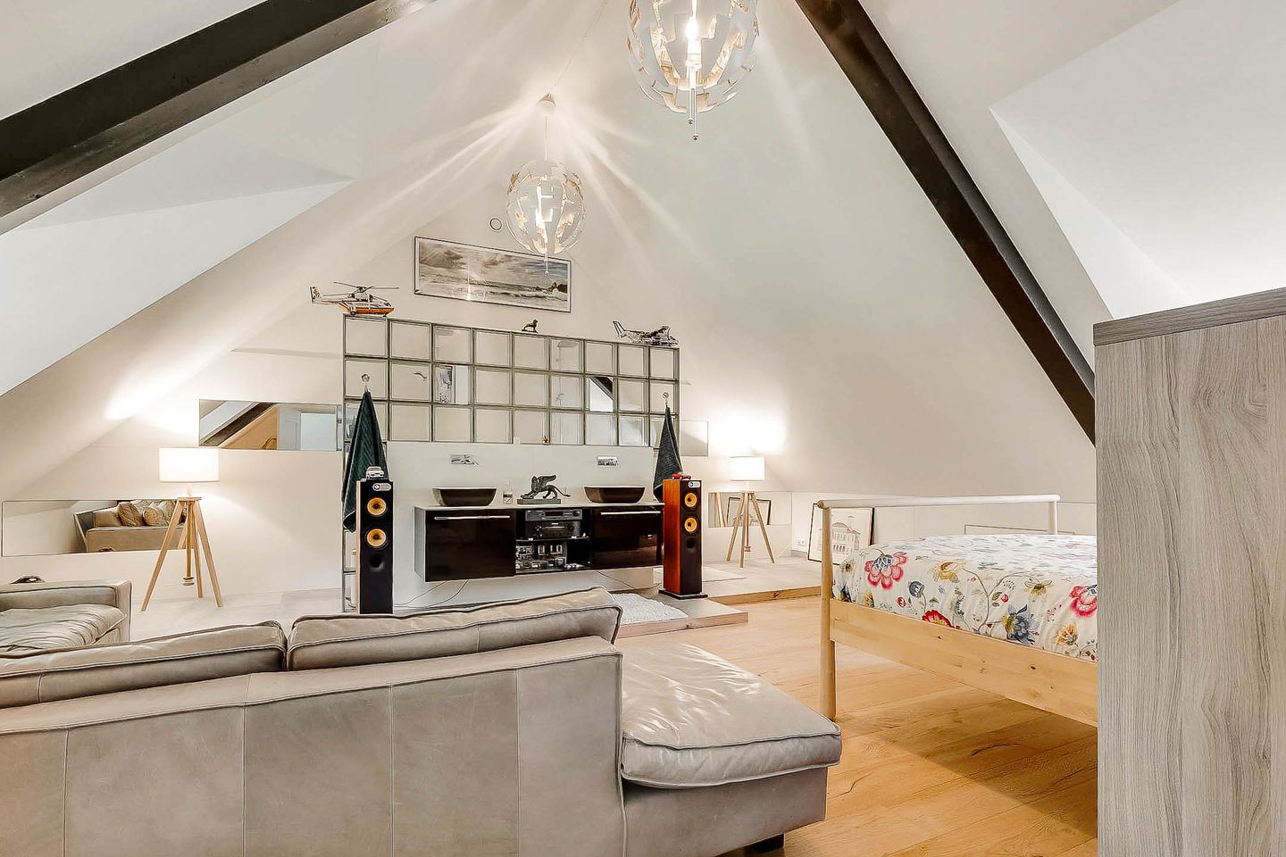 Photo 35 of Dolderseweg 57-B