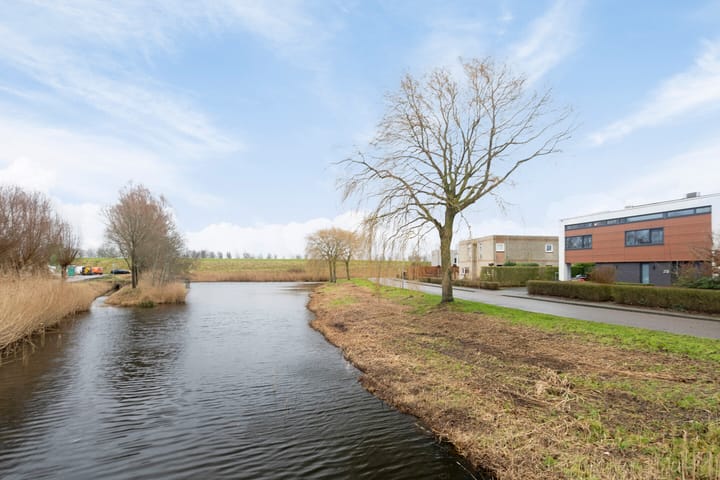 Foto 48 van Charlotte de Bourbonlaan 7