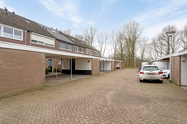 Foto 29 van Basstraat 126