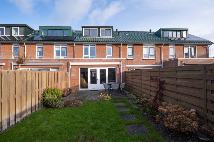 Foto 3 van Margaret Staalplantsoen 14