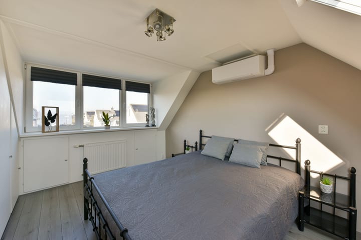 Foto 20 van Ebro 135