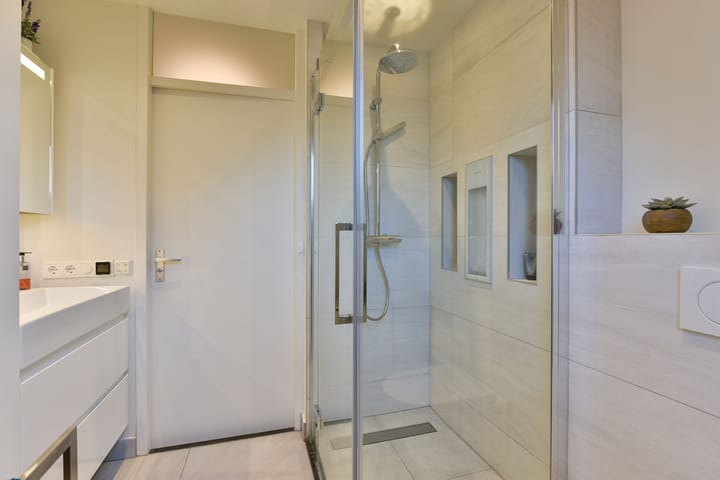 Foto 17 van Ebro 135