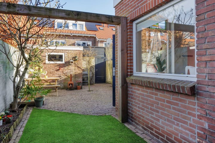 Foto 30 van Symon Pelgromstraat 21